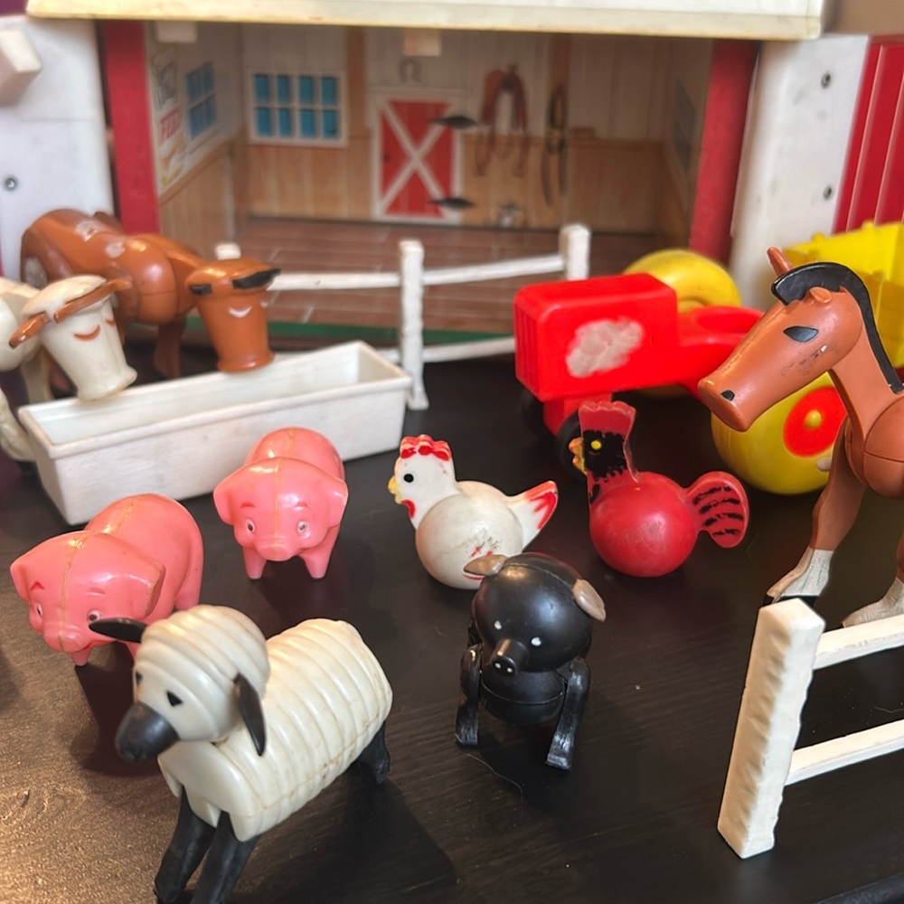 Vintage Fisher Price Little People Farm 1967